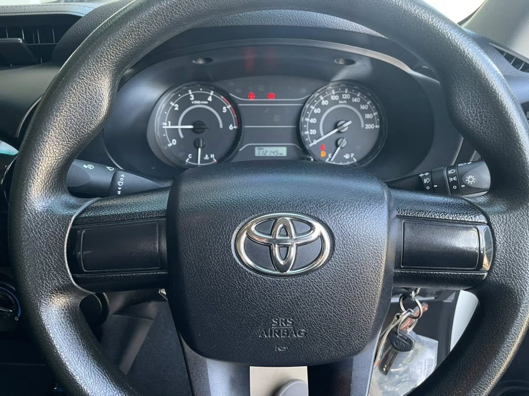 Toyota Hilux Revo 2.4 ZEdition J Plus Smart Cab เกียร์ธรรมดา ปี 2563