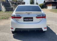 Toyota Altis 1.8 ESport เกียร์ออโต้ ปี 2018