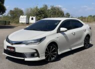 Toyota Altis 1.8 ESport เกียร์ออโต้ ปี 2018