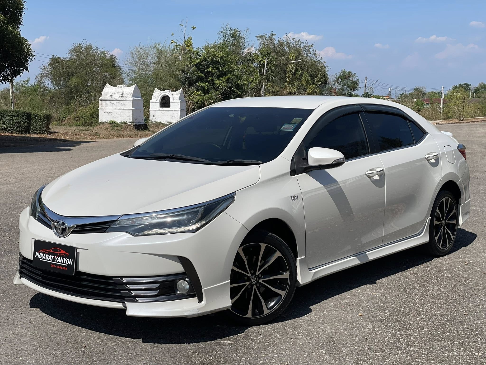 Toyota Altis 1.8 ESport เกียร์ออโต้ ปี 2018