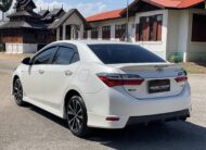Toyota Altis 1.8 ESport เกียร์ออโต้ ปี 2018