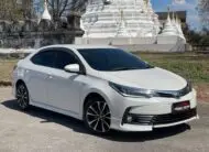 Toyota Altis 1.8 ESport เกียร์ออโต้ ปี 2018