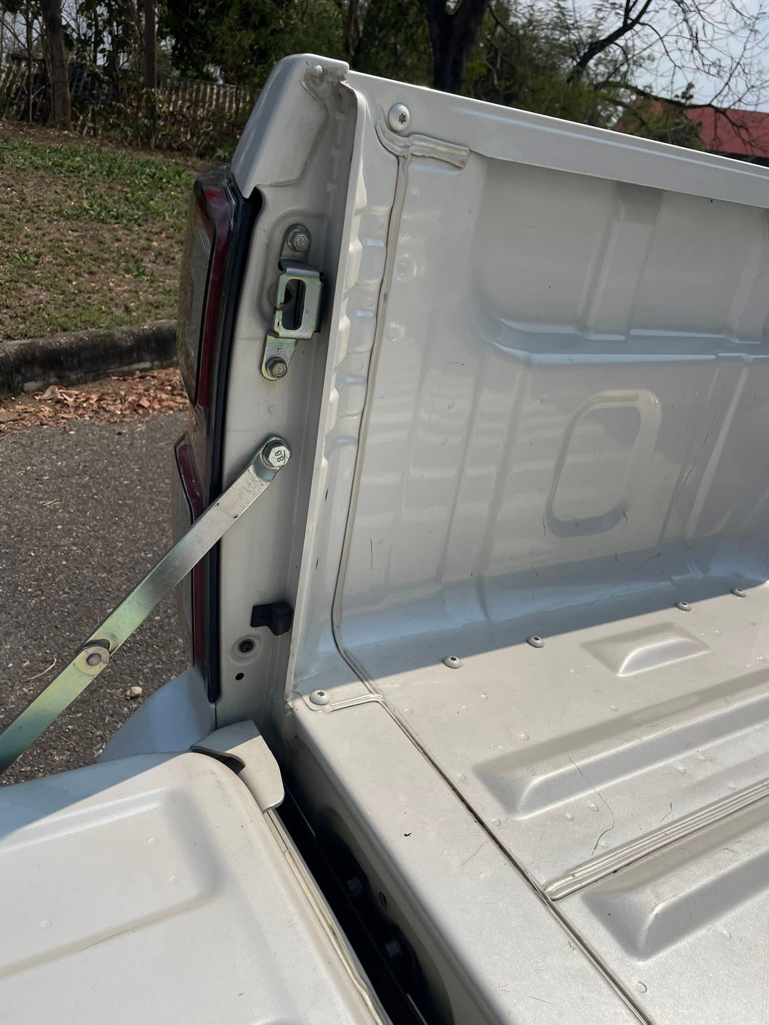 ISUZU D-MAX 1.9 ZP HI-LANDER 4 ประตู ตัวท็อป ปี 2021