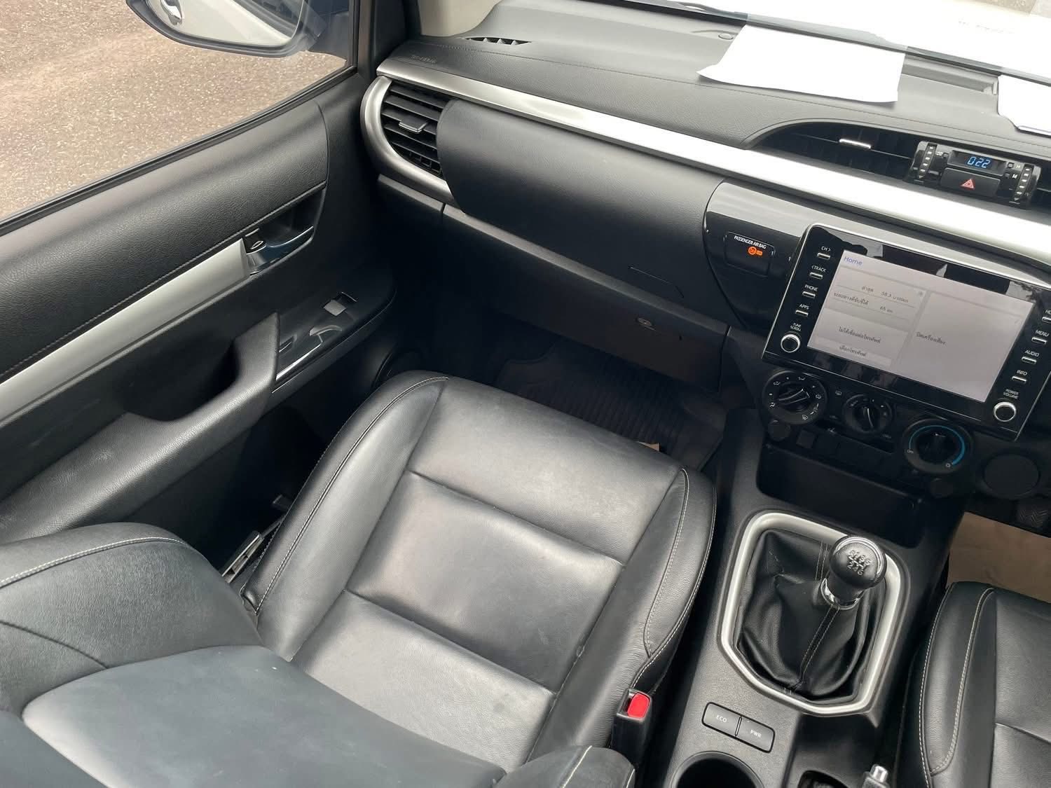 โตโยต้า รีโว่ SmartCab 2.4 MID-Prerunner ตัวท๊อป ปี 2022