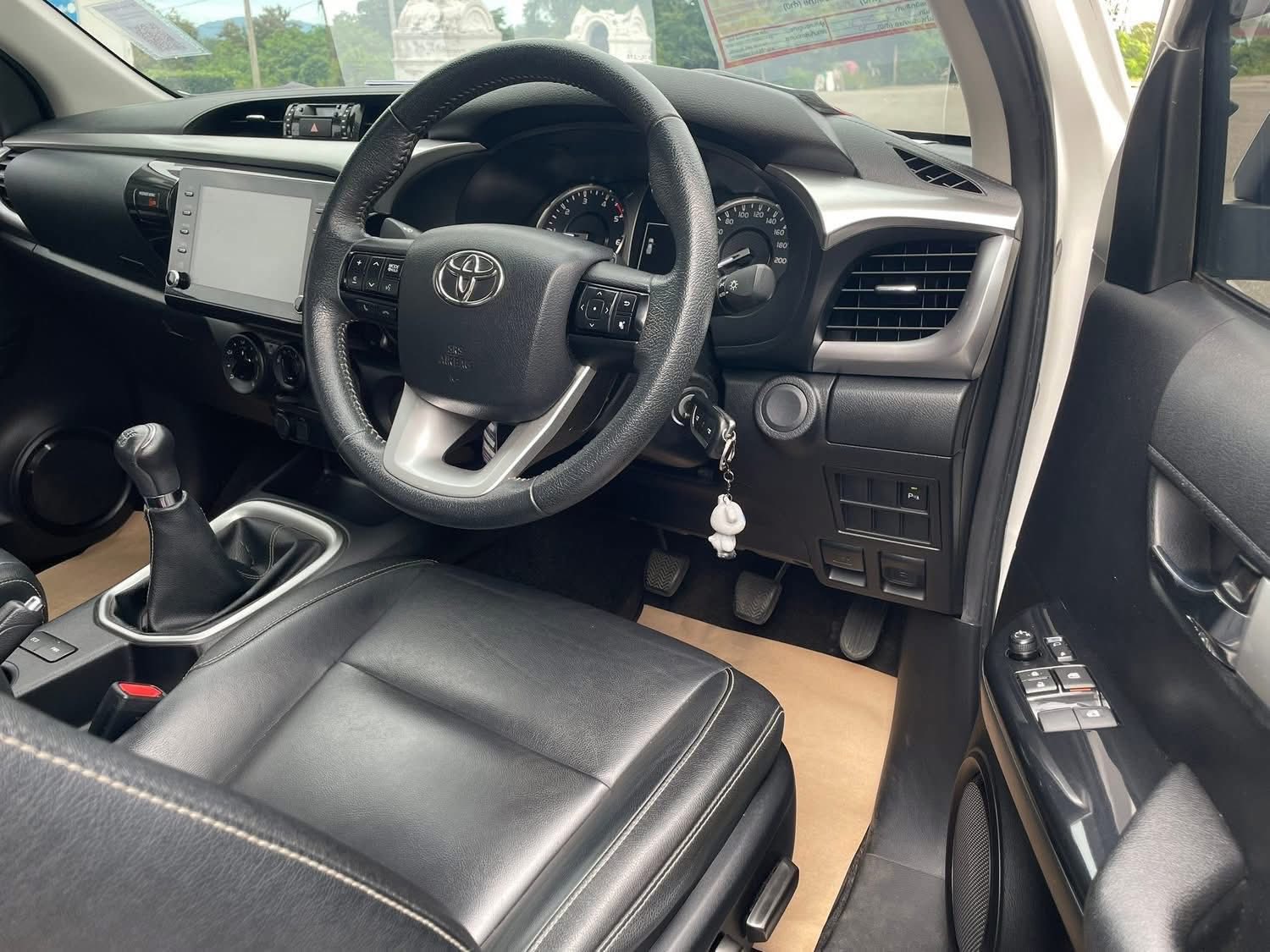 โตโยต้า รีโว่ SmartCab 2.4 MID-Prerunner ตัวท๊อป ปี 2022