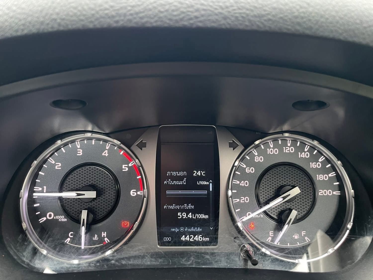 โตโยต้า รีโว่ SmartCab 2.4 MID-Prerunner ตัวท๊อป ปี 2022