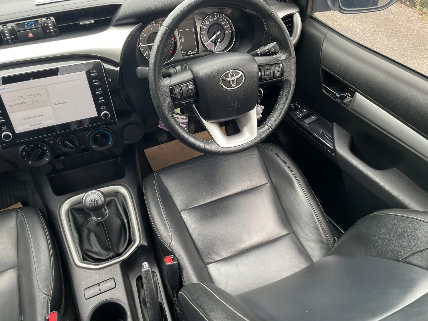 โตโยต้า รีโว่ SmartCab 2.4 MID-Prerunner ตัวท๊อป ปี 2022