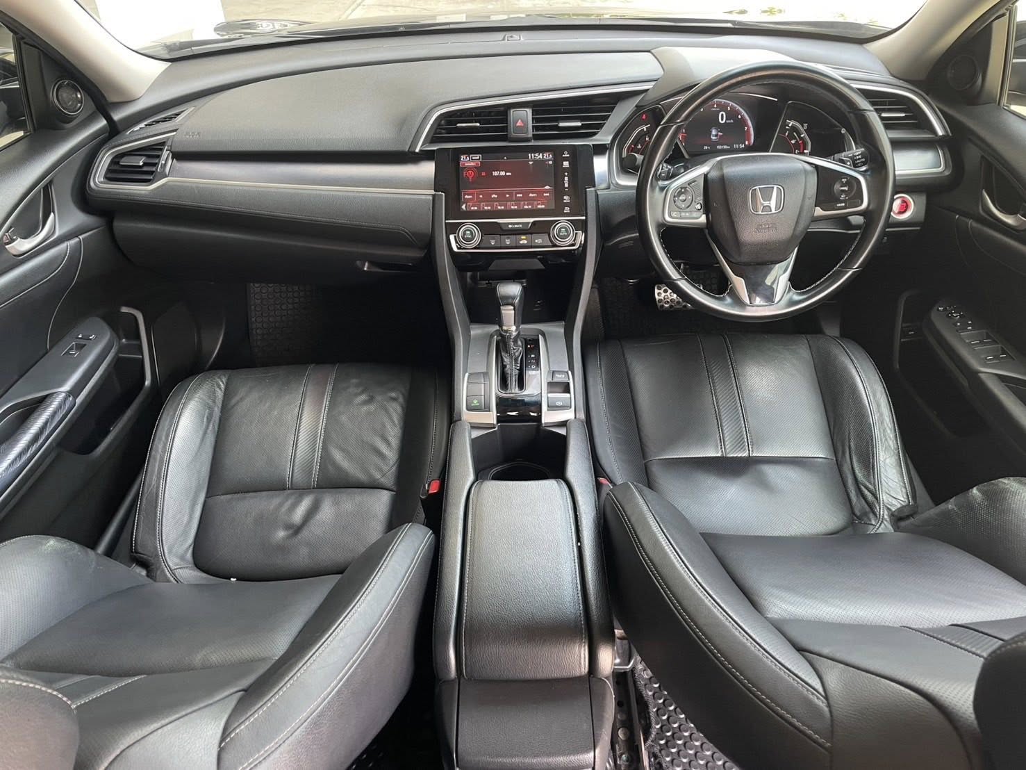 Honda Civic FC 1.5RS TERBO AT 2016