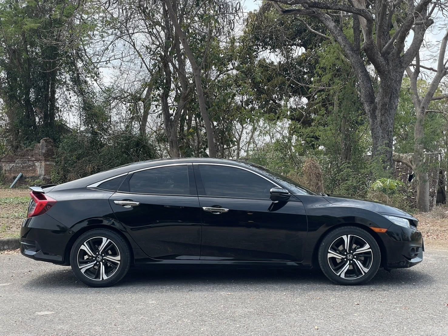 Honda Civic FC 1.5RS TERBO AT 2016