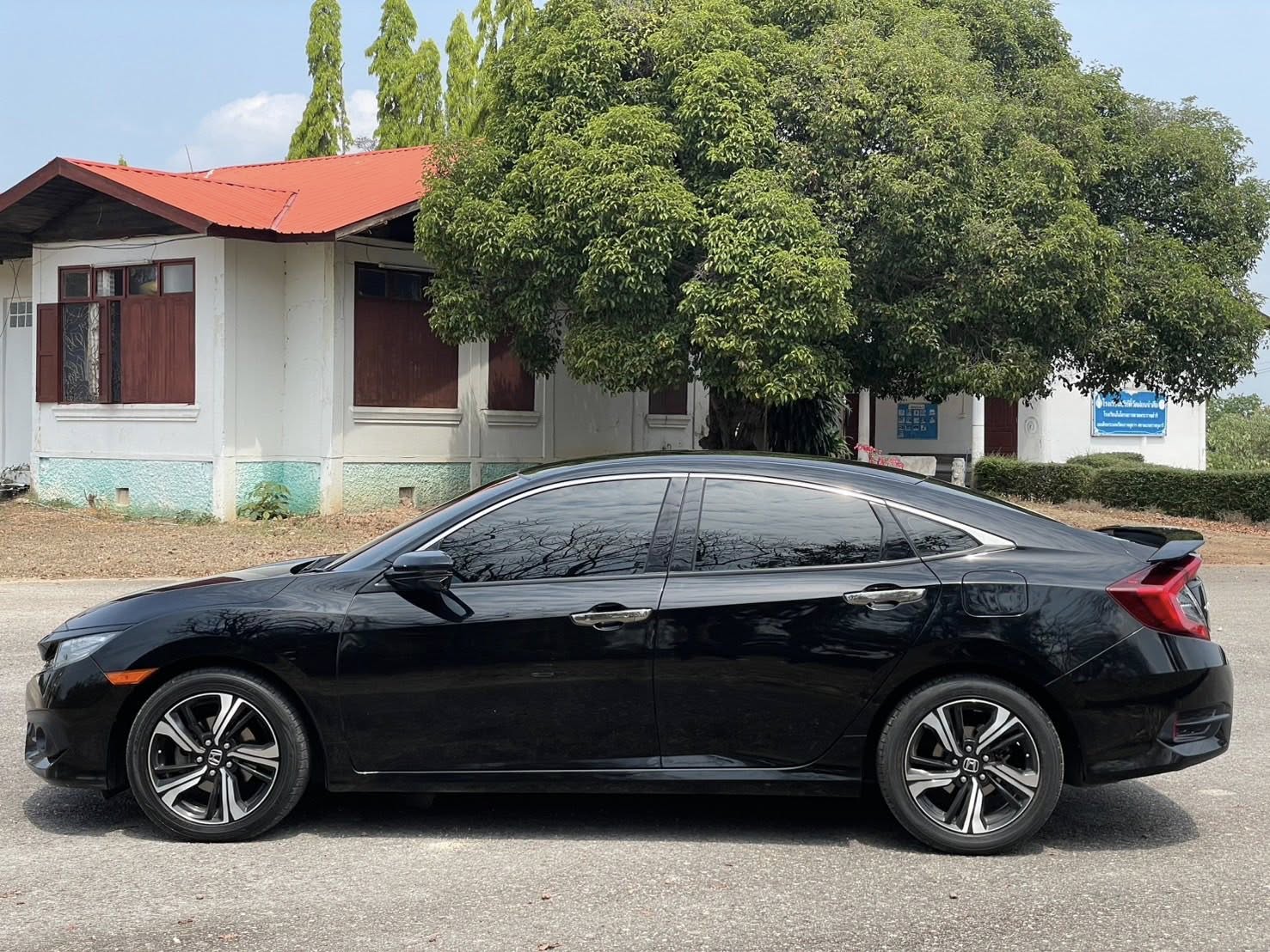 Honda Civic FC 1.5RS TERBO AT 2016