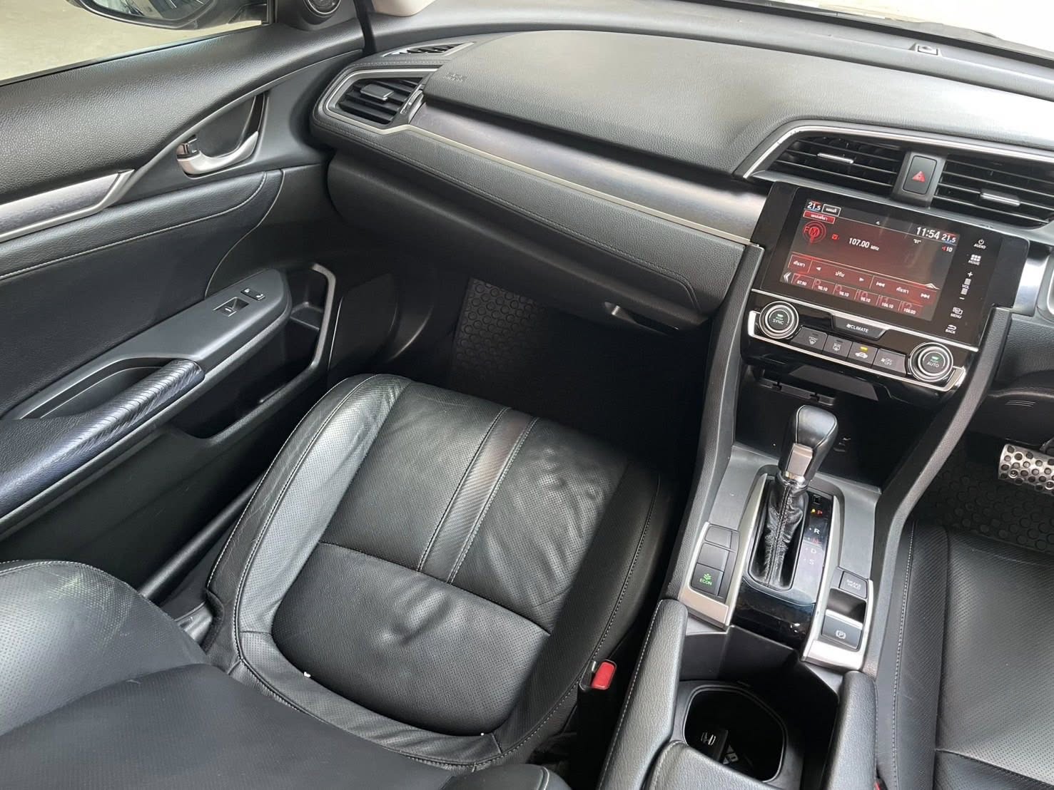 Honda Civic FC 1.5RS TERBO AT 2016