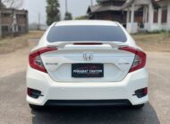 Honda Civic FC 1.8EL AT 2016