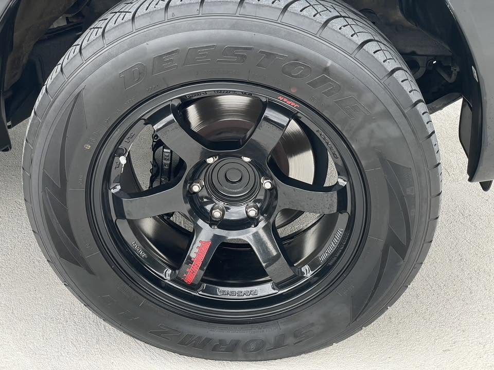 Toyota Revo 2.4 E Plus Prerunner AT 2560