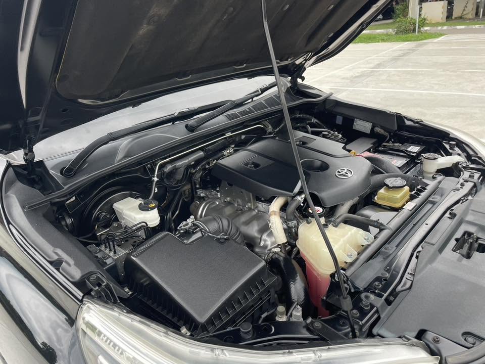 Toyota Revo 2.4 E Plus Prerunner AT 2560