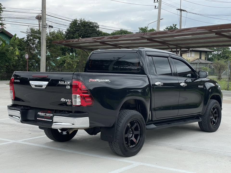 Toyota Revo 2.4 E Plus Prerunner AT 2560