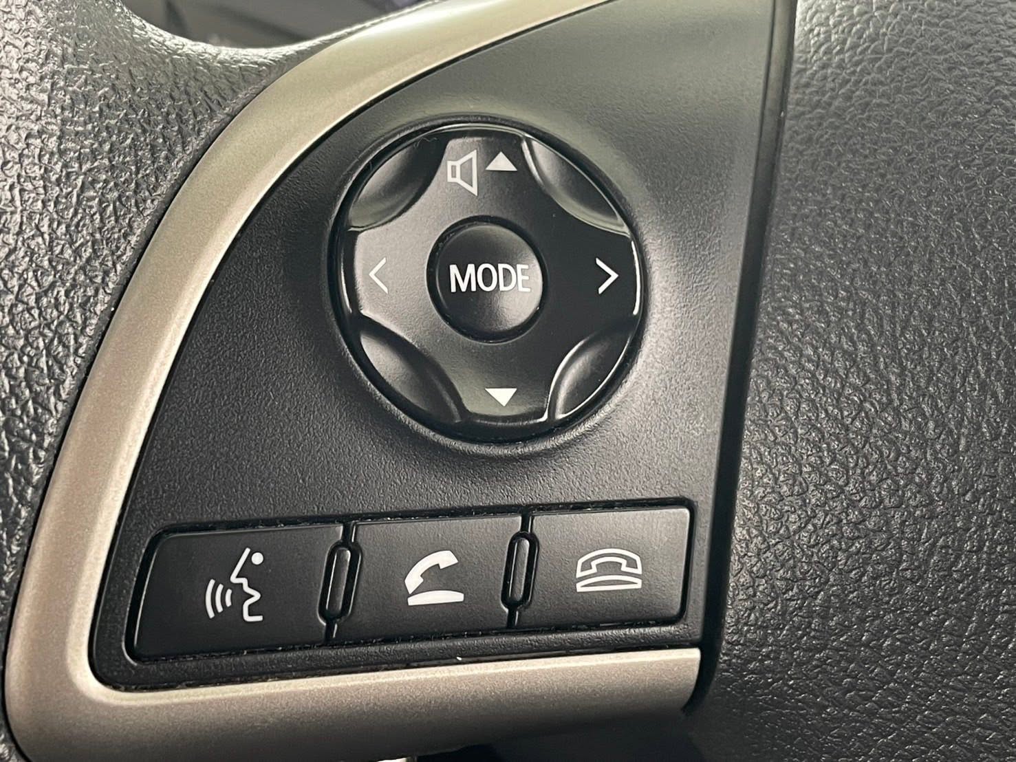 Mitsubishi Attrage 1.2 GLX AT 2019