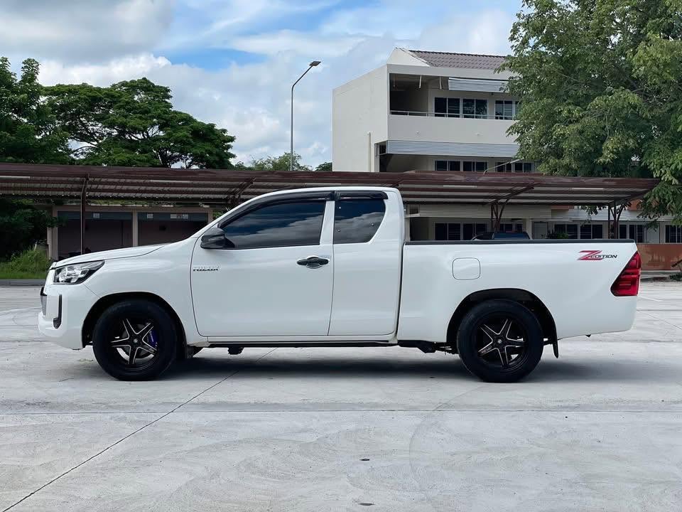 Toyota Revo2.4 ENTRY ZEdition SmartCab MT 2566