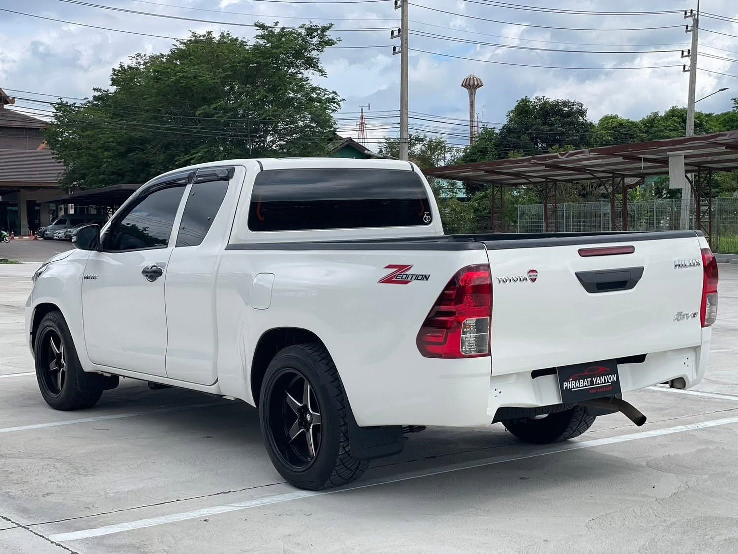 Toyota Revo2.4 ENTRY ZEdition SmartCab MT 2566