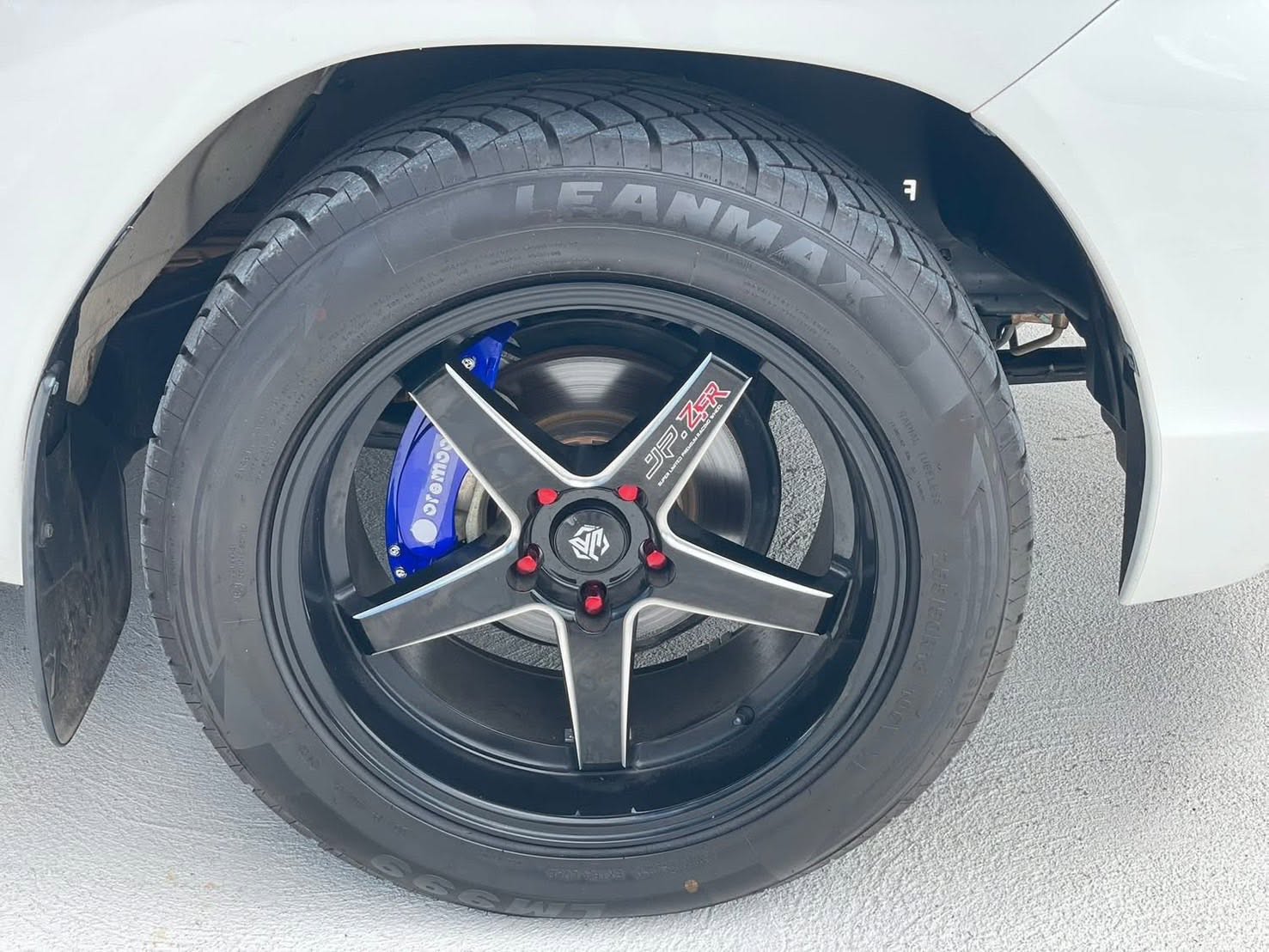 Toyota Revo2.4 ENTRY ZEdition SmartCab MT 2566