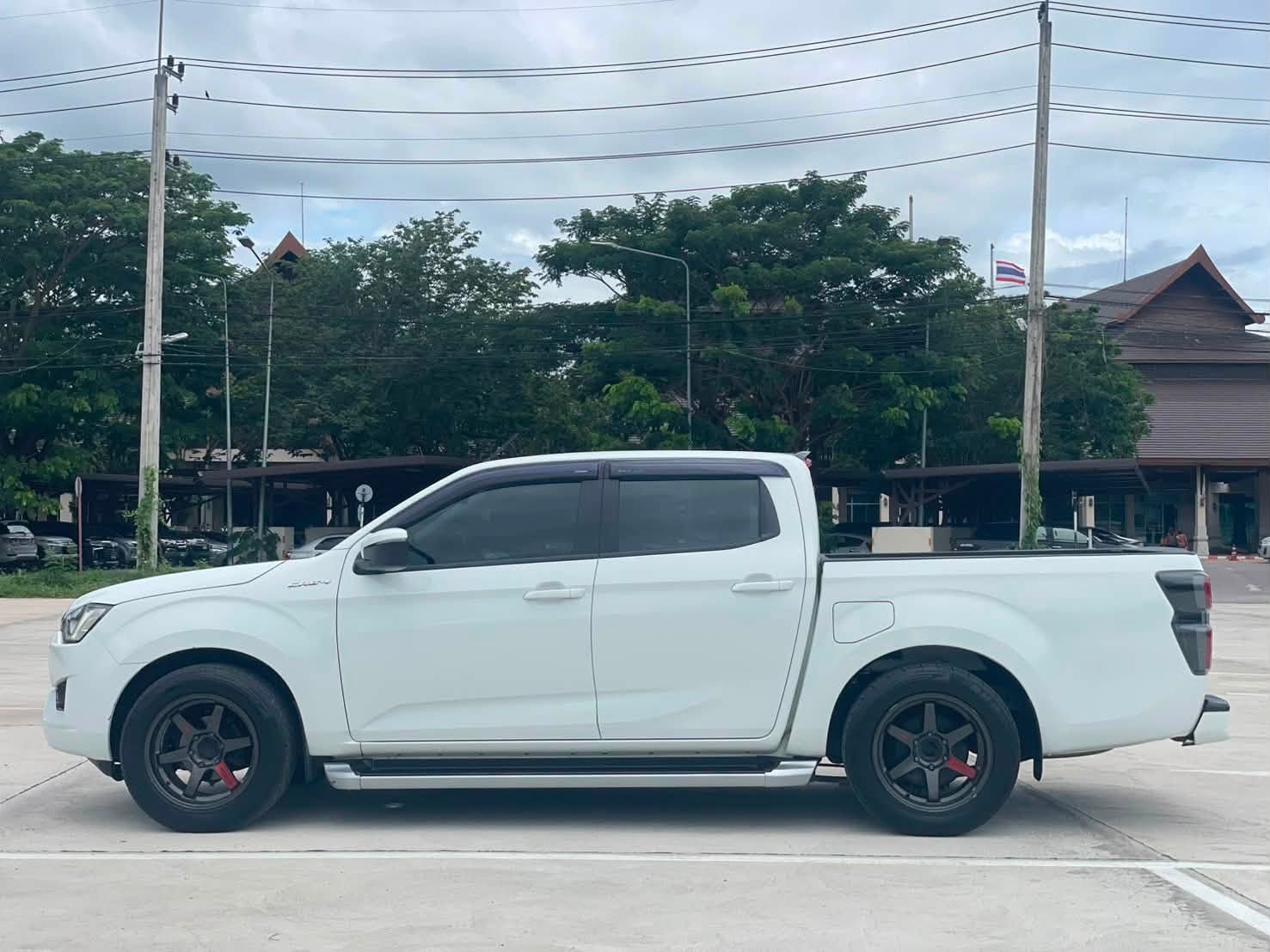 Isuzu Allnew D-max 1.9L(DA) DoubleCab MT 2022